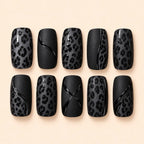 Black Leopard Wave 3D Press On Nails — image 1