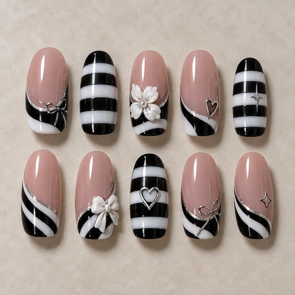 Monochrome Bow & Heart French Press On Nails — image 2